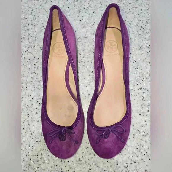 Tory Burch Suede Wedges in Plum Size 8.5 - Picture 2 of 7